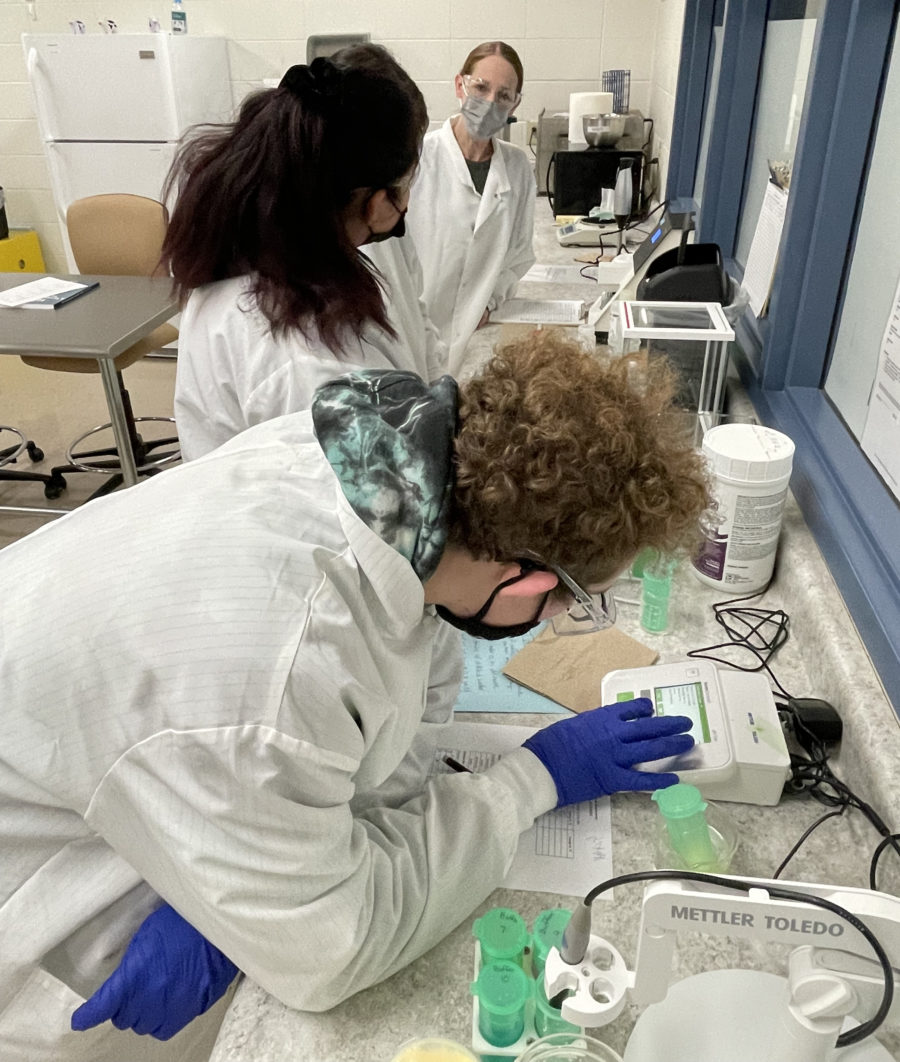Lab Science Technician program a benefit to high school students