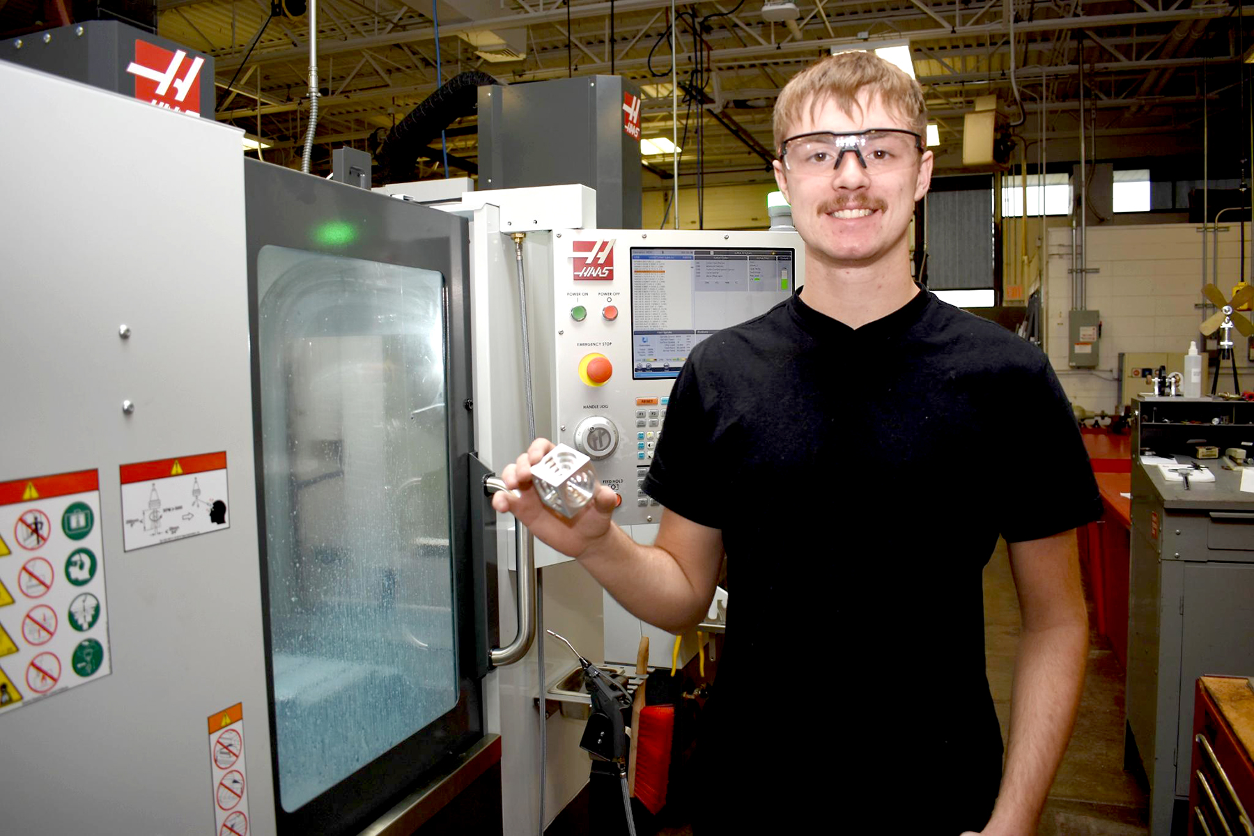 Image for Belmont student completing CNC program before high school graduation article
