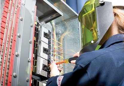 industrial electrician